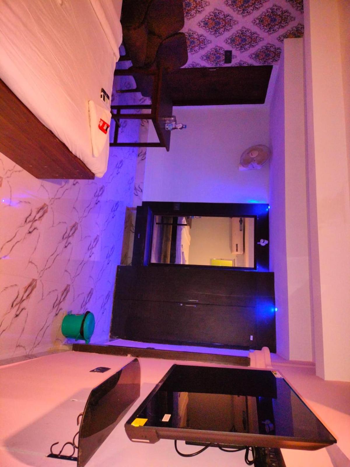 Hotel Ucs كولكاتا المظهر الخارجي الصورة